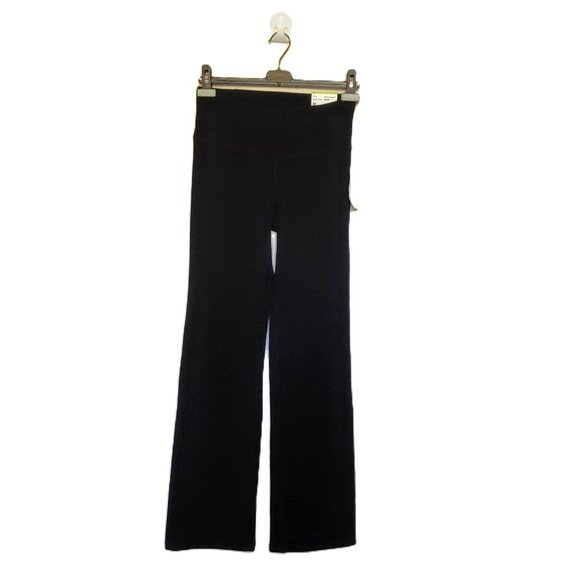 *NEW* OLD NAVY Women's Slim Boot-Cut Black Yoga Pants Size Medium - Picture 2 of 5